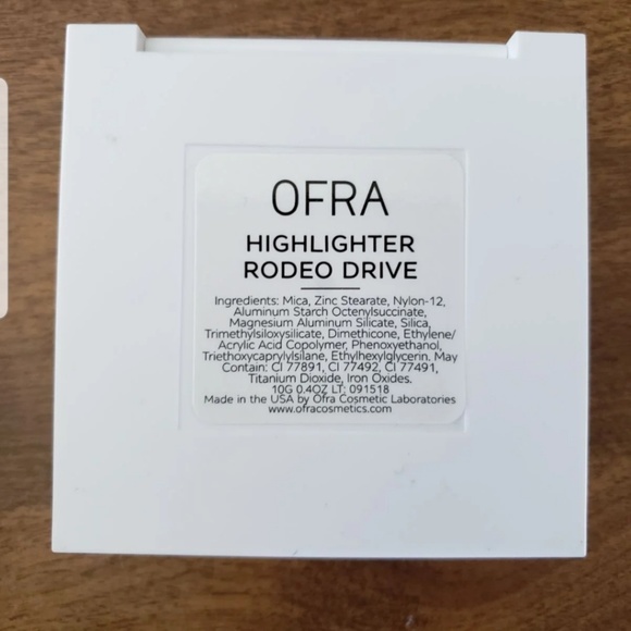 BNWT Ofra Highlighter In Rodeo Drive - Picture 4 of 4